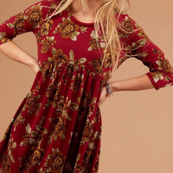 Burgundy floral babydoll dress - Picture 3 of 4